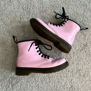Dr. Martens 1460 J 8-Eye Kids Size 1 Patent Leather Boots Kids Pale Pink Girls